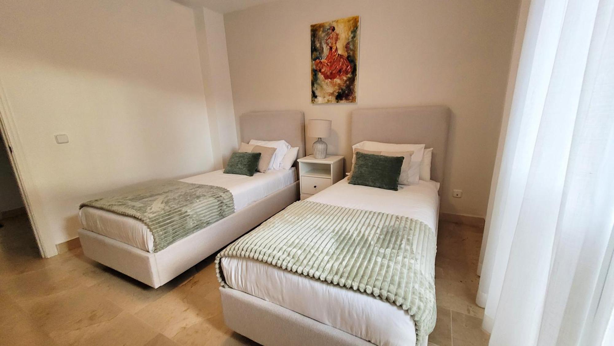 אסטפונה Apartment In El Presidente Beach Side New Golden Mile מראה חיצוני תמונה